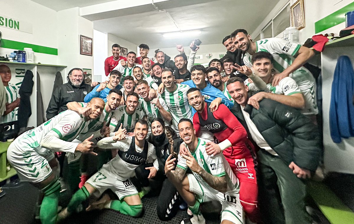 𝑳𝑨 𝑭𝑶𝑻𝑶. 🤍💚