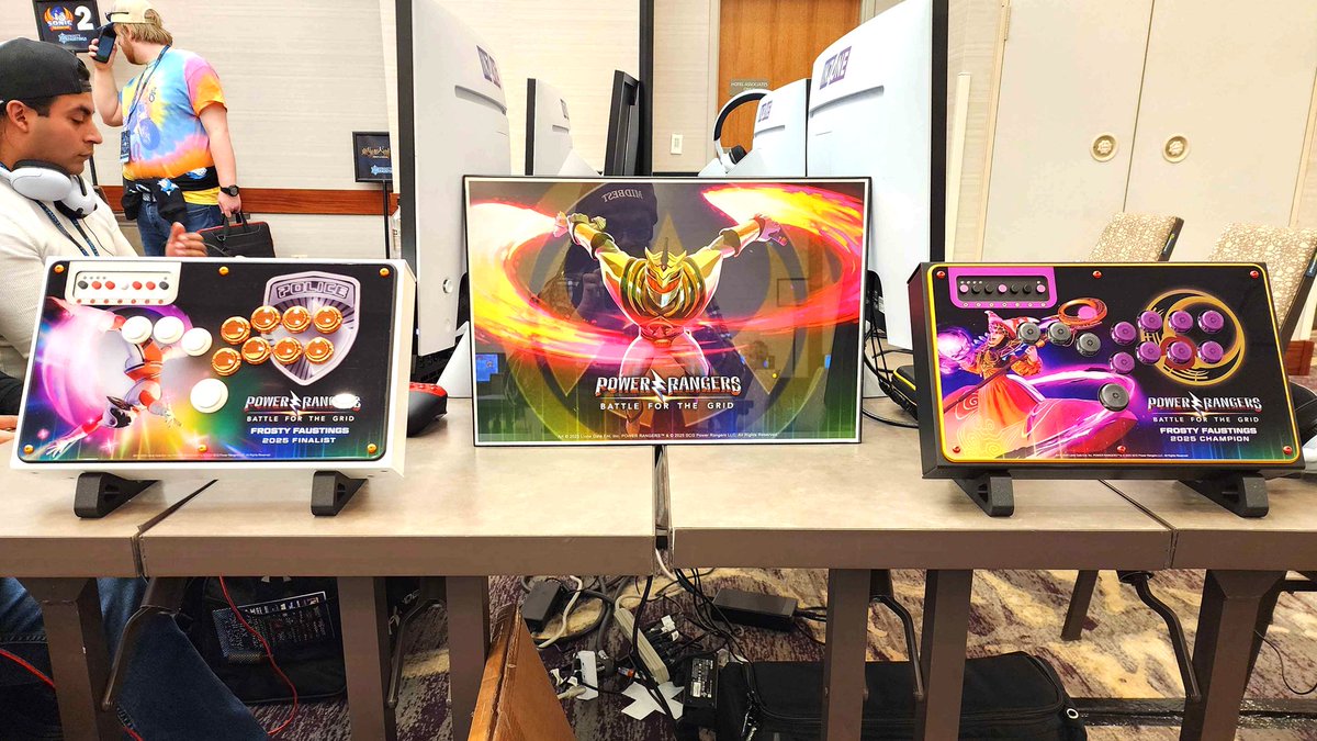 The fight for the Grid has started at <a href="/FrostyFaustings/">Frosty Faustings</a>! ❄️ Tune in at 5:00 pm CT to watch Rangers battle at Vortex Gallery Online! 🎮

👀 twitch.tv/UGSGaming