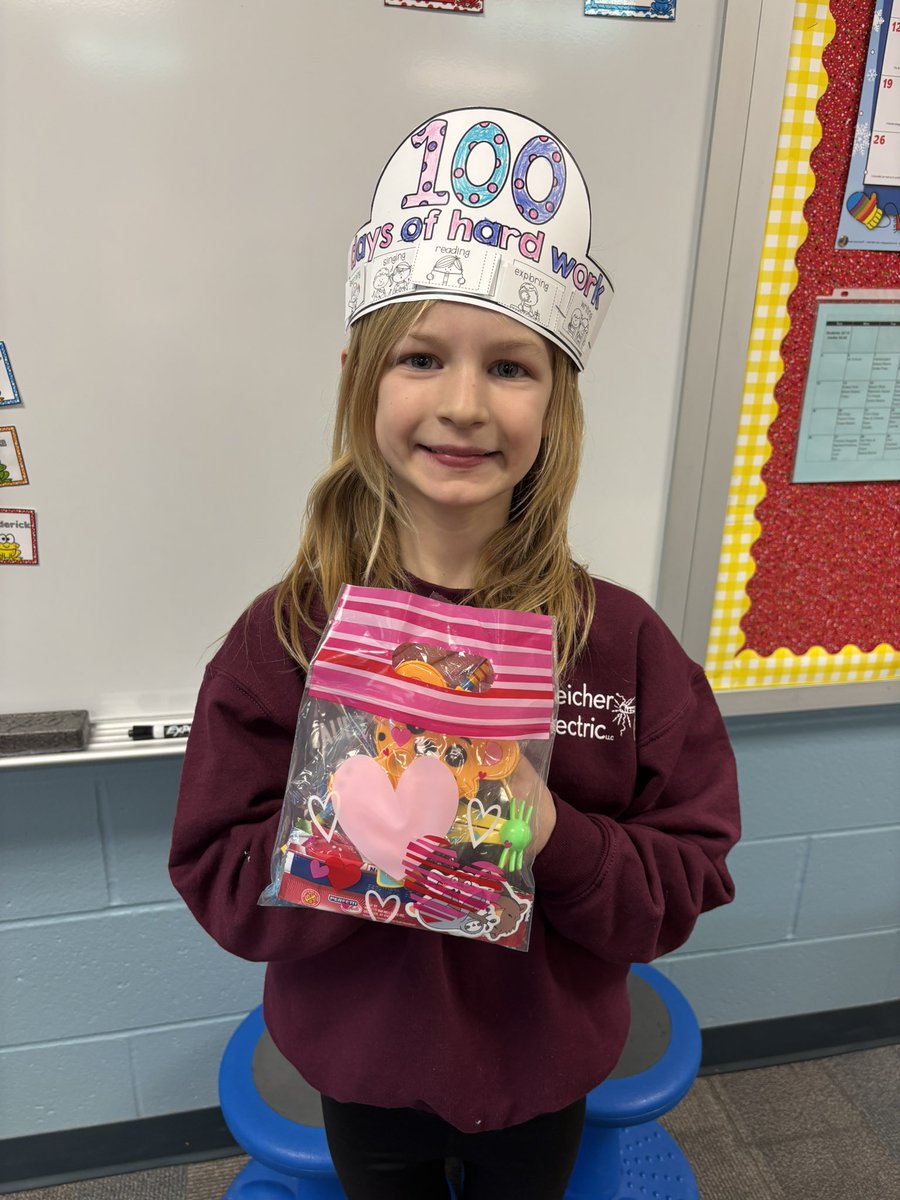 Jennifer1266's tweet photo. 100th Day of School @ShellCreekVikes! They have all worked so hard and continue to impress. We celebrated today!! #lakeviewvikes https://t.co/OLTahpGsLQ