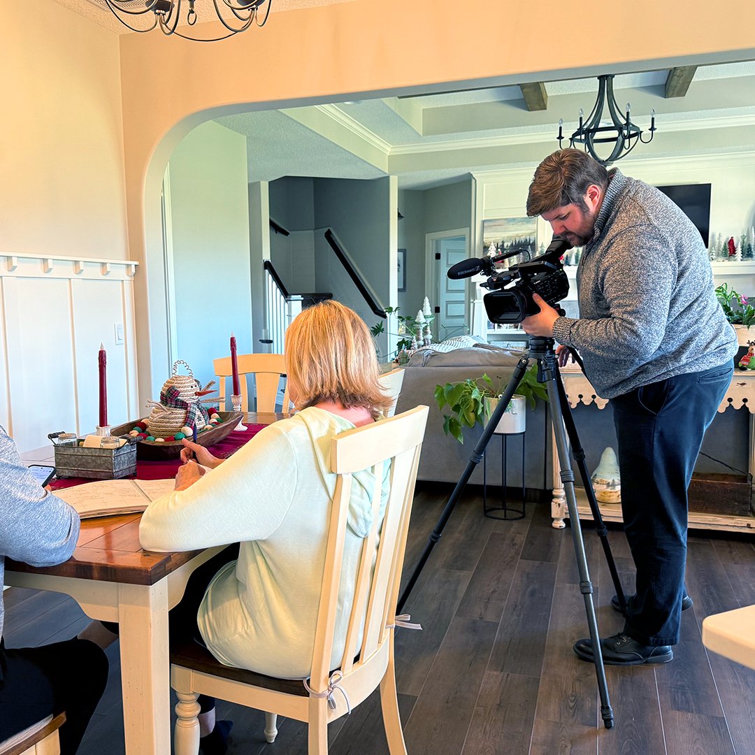 IRLegalVideo's tweet photo. Some behind-the-scenes shots of Jake at a shoot in Fort Wayne!

#BTS #videography #settlementdocumentary #legalvideo #personalinjury #marketing #FW #indianaattorneys #DITL #americaslegalvideoexperts https://t.co/CLFVcAu89R
