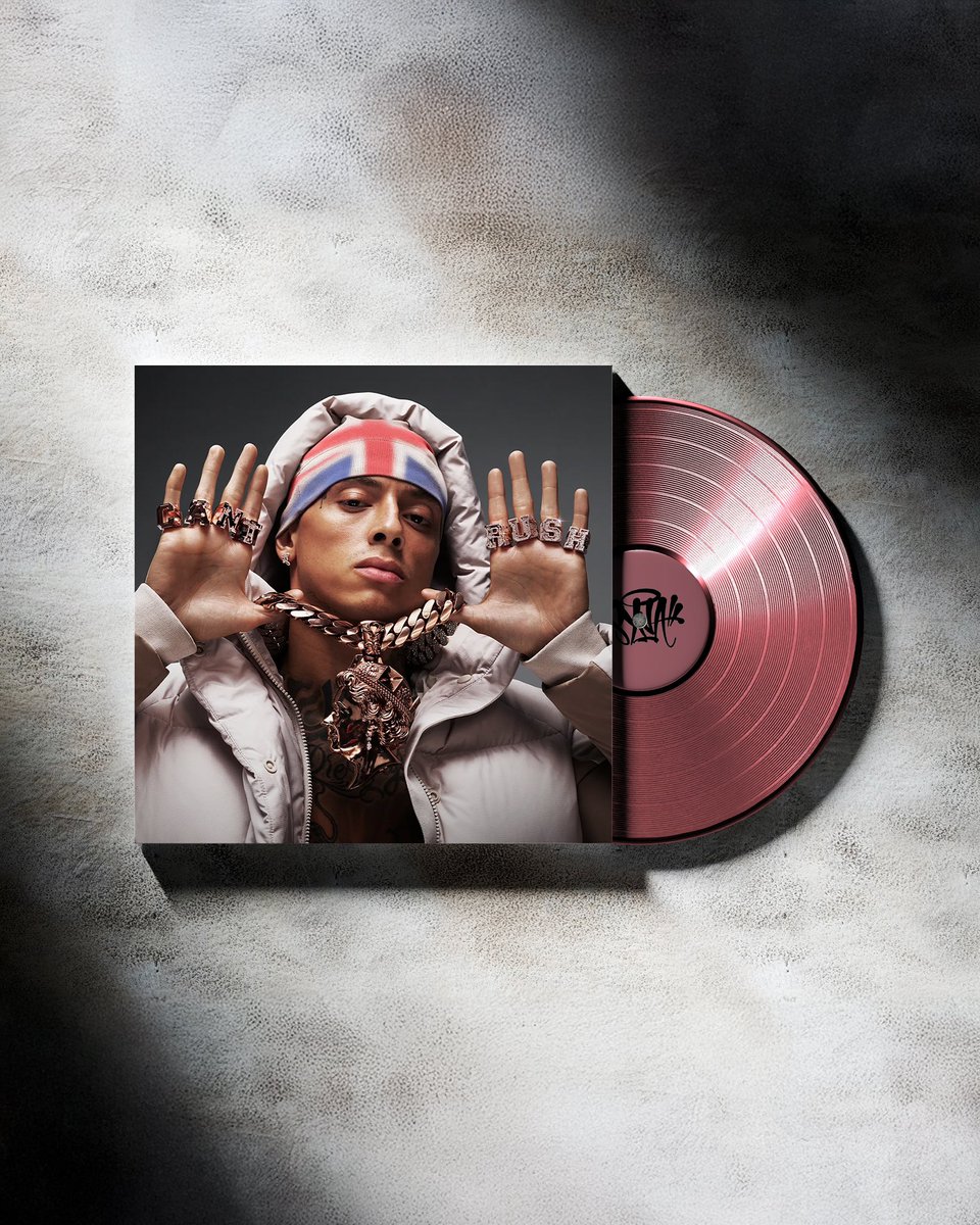 Ajayi360's tweet photo. I think it would have been even more on brand if @centralcee done a rose gold vinyl 📀 

I’ll give the album a solid 8/10 great listen 
#CantRushGreatness https://t.co/YuU67etgQI
