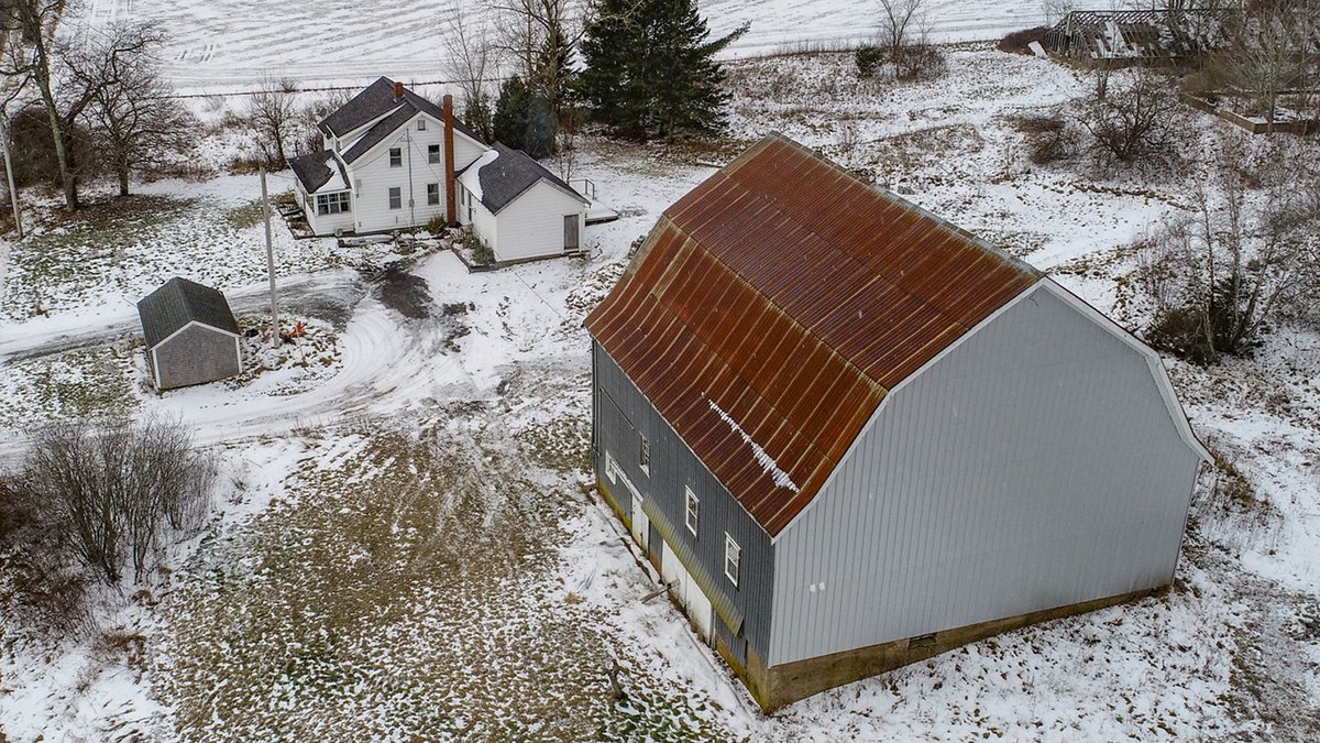 ConradREMAX's tweet photo. 👀🚨 #NewListing 📍 511 Bains Road, Canning, NS  👉 $399,900

🌅 This charming rural gem is overflowing with character and endless possibilities.

4🛏️ 2🛁 

☎️ 902-680-5062
📧 donna@donnaconradteam.com
💻 Listing - https://t.co/VSehB8d2u1

#WeKnowTheValleyBest https://t.co/XcOhGj4I7p