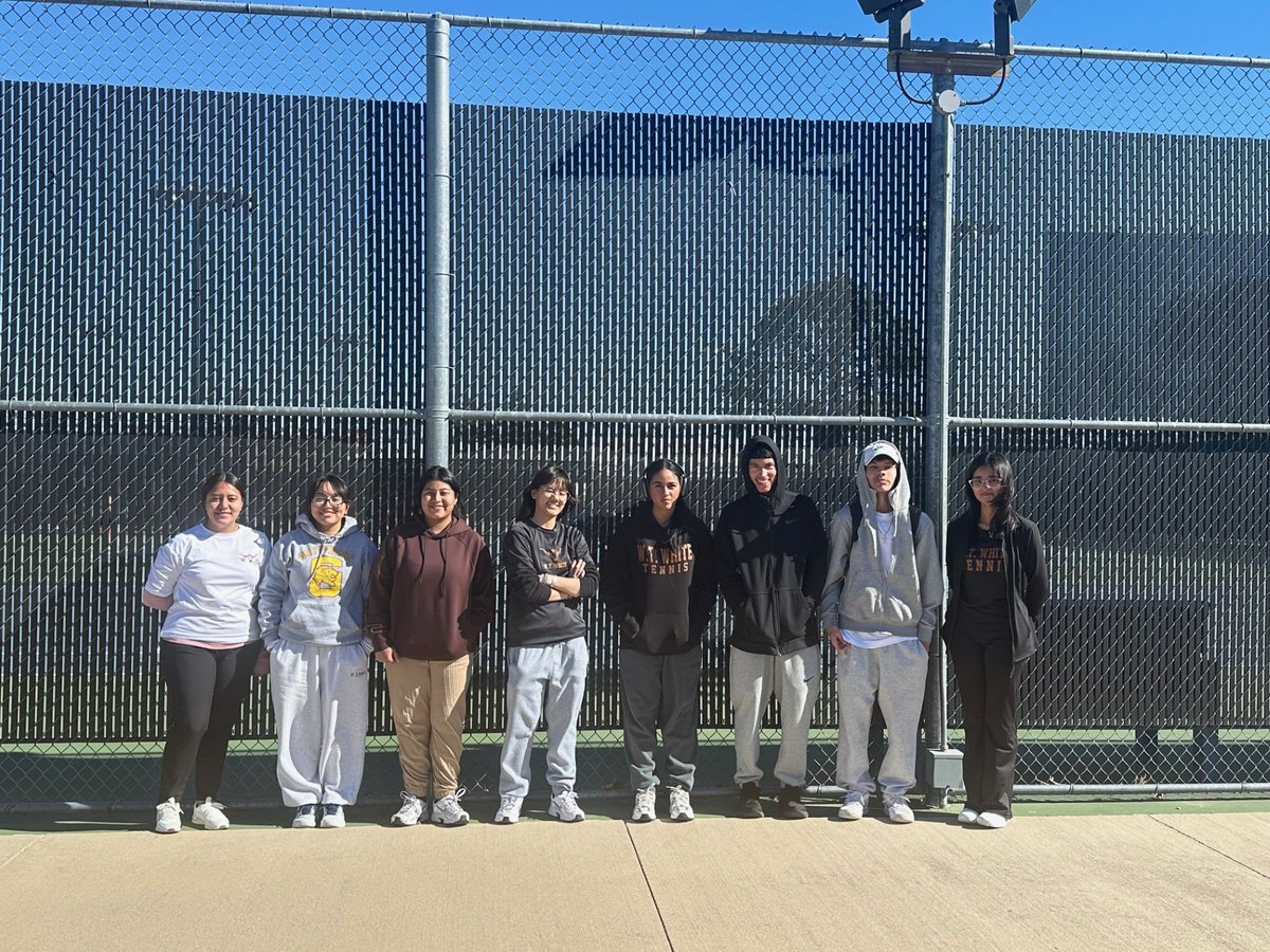 TennisWTW's tweet image. Spring tennis has officially started! Come watch the boys take on Jesuit 2/4! @ClubWtw @WTWLonghorns @WTWHighSchool