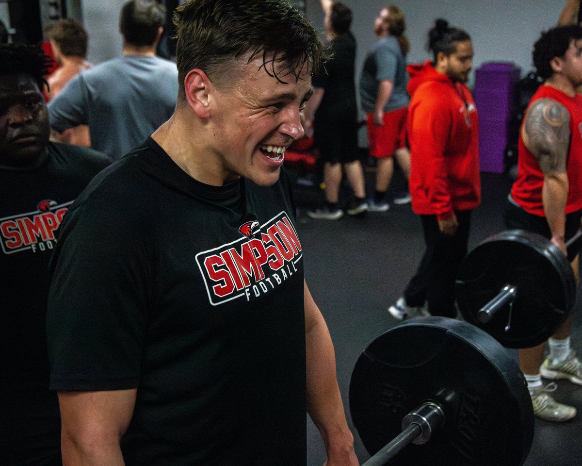 SimpsonU_FB's tweet photo. GREAT WEEK OF WORK IN THE WEIGHT ROOM ‼️ 1% BETTER EVERYDAY
#ComeFlyWithUs 🦅 https://t.co/9cmBbvRdex