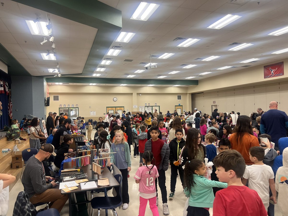 What a day at the market! <a href="/NISDKallison/">Kallison Elementary</a> 3rd graders turned entrepreneurs, created  and sold goods. Students from all grades came to shop, while parents pitched in to make it a true family affair! Way to go <a href="/KParrTeach/">Kellie Parr</a> and third grade teachers for organizing this event! <a href="/NISD/">Northside ISD</a>