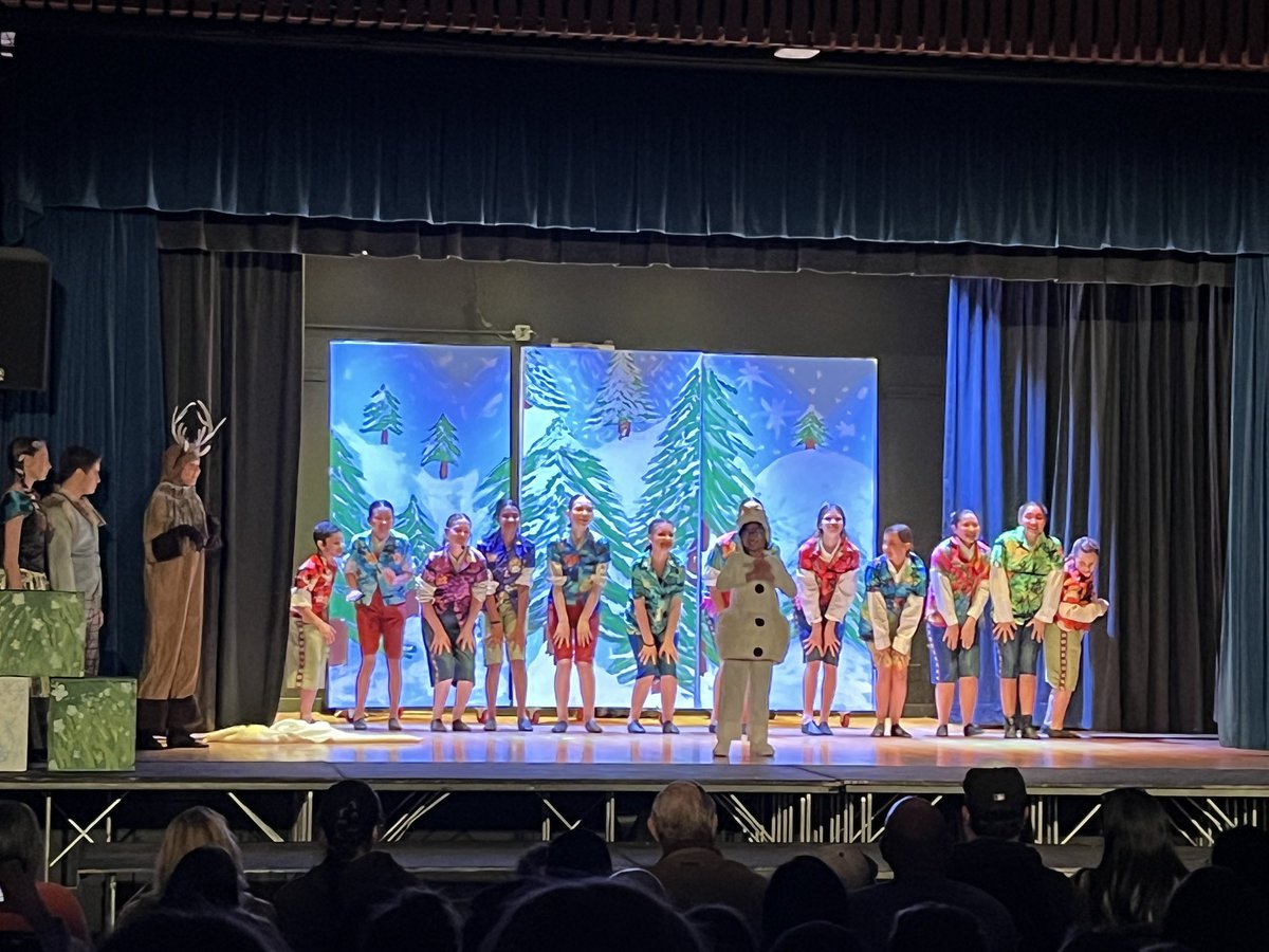 Sequoia Middle School- Home of the Bears tweet media