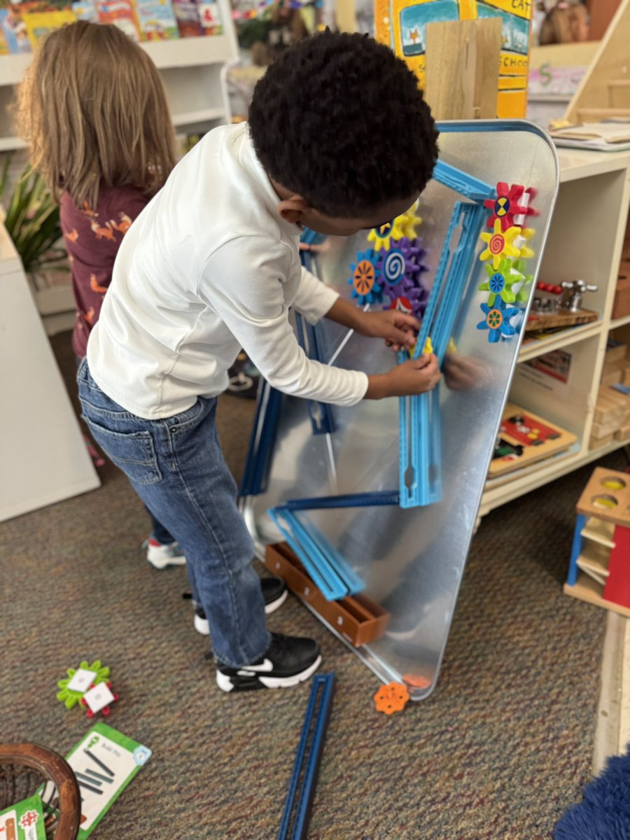 RCPS_EarlyLearn's tweet image. Engineer a ramp #afterschool  #ramps #engineersatwork #dph #pat