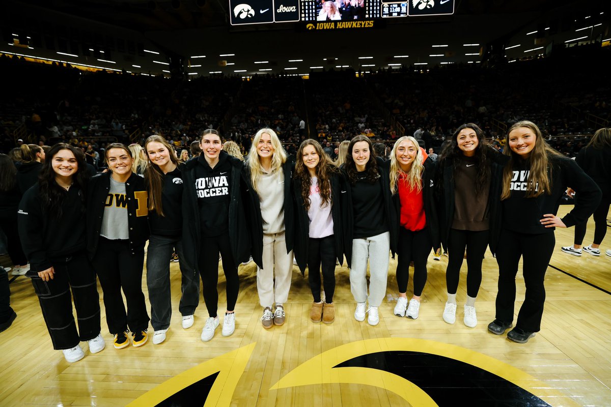 Smart Hawks 📚

PCA recognition night!

#Hawkeyes