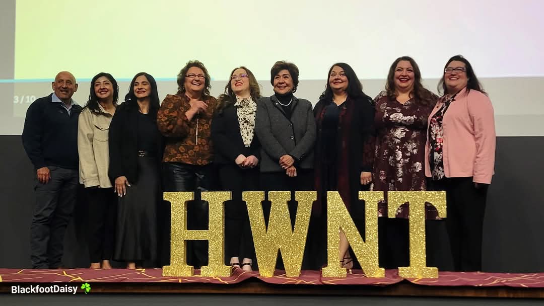 rhgonzalez's tweet photo. as privileged to attend and speak at the HWNT Arlington board installation. The Arlington chapter of the Hispanic Women's Network of Texas is only a couple of years old and already has many accomplished members. https://t.co/0BWldwlWJX