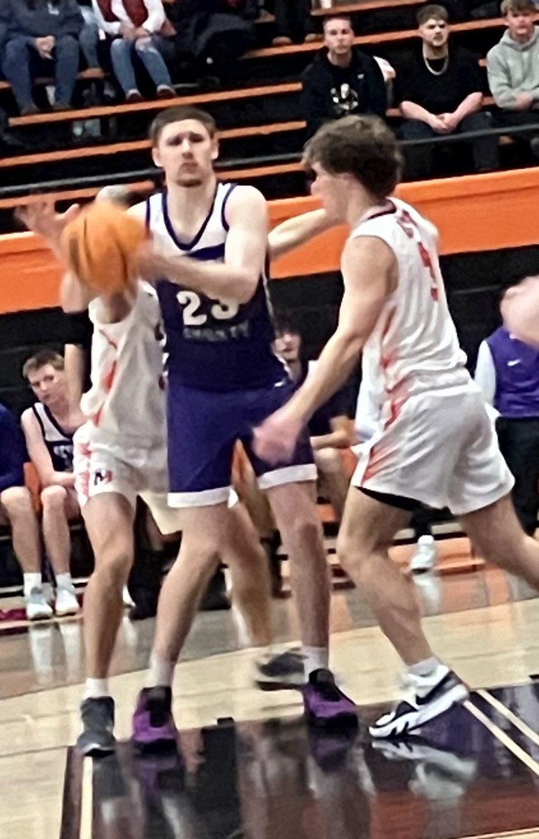 EASTENSPREG tweet media