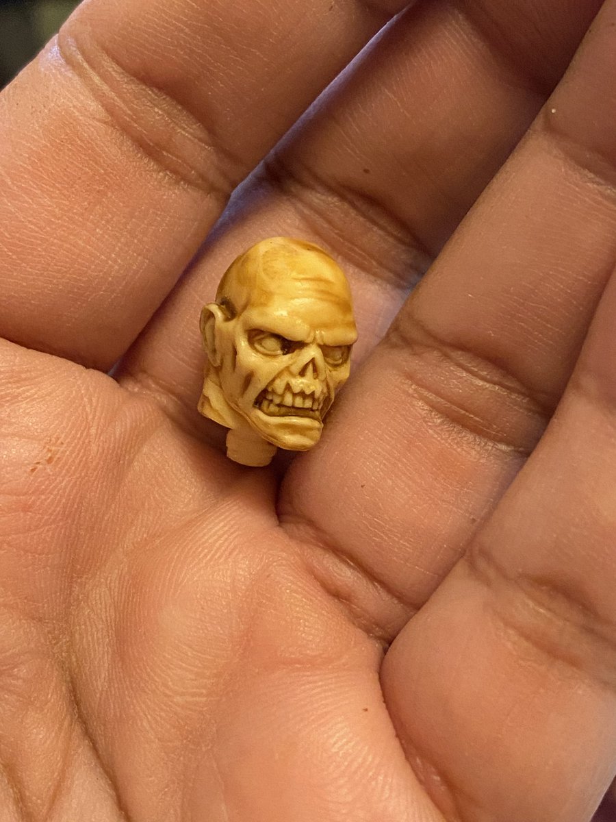 mightymaniax's tweet photo. Hand-embellished and weathered Bone Raider action figures and weapons will drop next weekend at Booth 830 at @CreepIECon https://t.co/vdu0WVf9yw