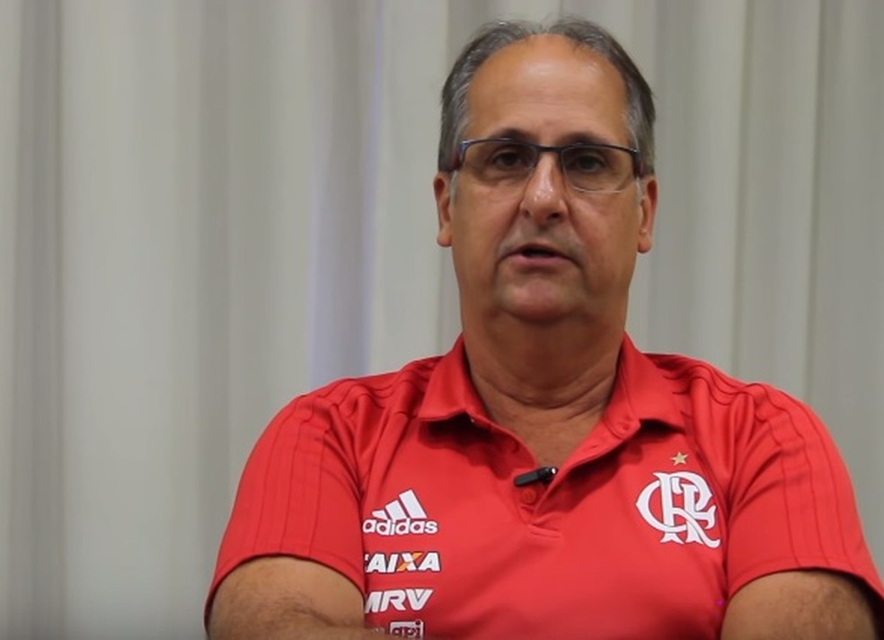 GutsFlamengo's tweet photo. #ForaNoval
Até agora uma sucessão de decisões questionáveis desde a liberação de jogadores promissores a renovação de jogadores questionáveis, além de trazer profissionais não qualificados para a base do Flamengo.
Se o Bap e o Boto realmente querem uma base forte, mudem! https://t.co/mvcmo8xXD4