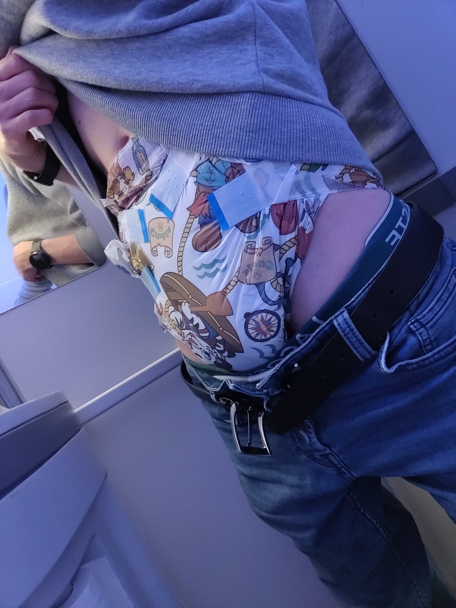 danishdiaperguy tweet media