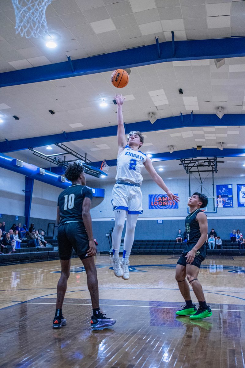 Senior Night‼️‼️‼️ #Knights will host <a href="/CLSbball/">CLS Basketball</a> tonight in legendary Lamb/Johnson. Tipoff 7pm🏀 Thank you!!! 🙏 <a href="/johnlash/">John Lash</a> 💪 and @coopersolomon 🔥 #CCSnation #CurryBrand #RiseWithUs #changethegameforgood