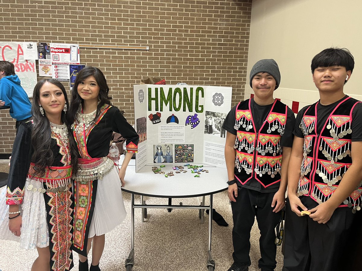 Beau_Brannon's tweet photo. Not many places will you find such a beautiful group of diverse students &amp; teachers coming together as one to celebrate their respective cultures. Union is a special place &amp; my heart was filled today thanks to our Multicultural Association &amp; their work on Cultural day at UHS! https://t.co/xDnSkhjWRI