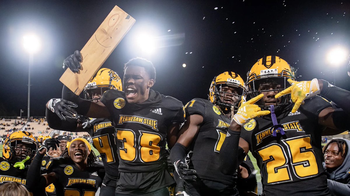 #AGTG After a wonderful conversation with <a href="/eastmang6/">Granville Eastman</a>  I’m blessed to recieve My 1st D1 offer from 
Kennesaw State University 
<a href="/ECWagnac/">Emmanuel Cazeau-Wagnac</a> <a href="/UNCHARTEDT2023/">UNCHARTED TALENTS SPORTS</a> 
<a href="/kennesawstfb/">Kennesaw State Football</a>