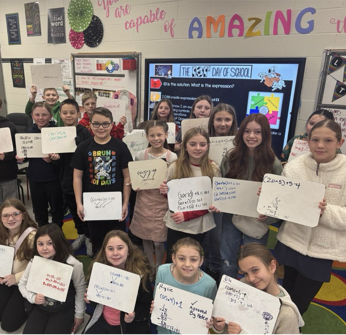 Mrs.Bennett tweet media