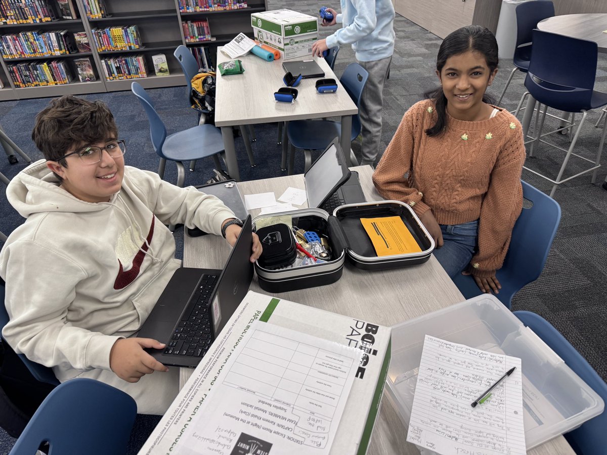 christineeinert's tweet image. These are just a small group of or our STEM Night planners! Their vision, talent, and sense of humor have made the learning commons a great place to be in the morning! #TheDodgenDynamic #STEMCobb