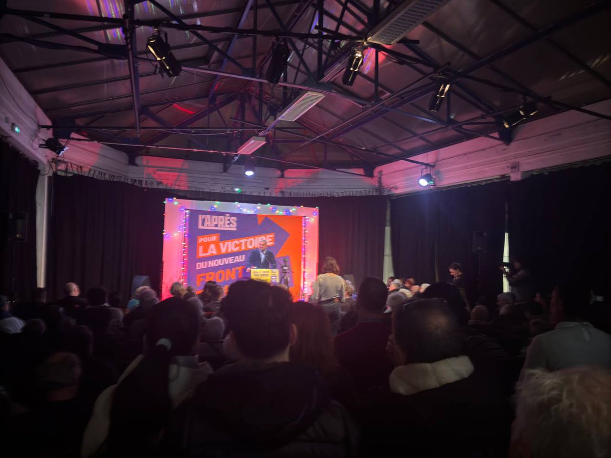 Grand succès ce soir pour mes vœux à #Montreuil avec <a href="/HabyKa1/">Haby Ka</a> ..
Merci à toutes celles et tous ceux qui sont venus nombreuses et nombreux !