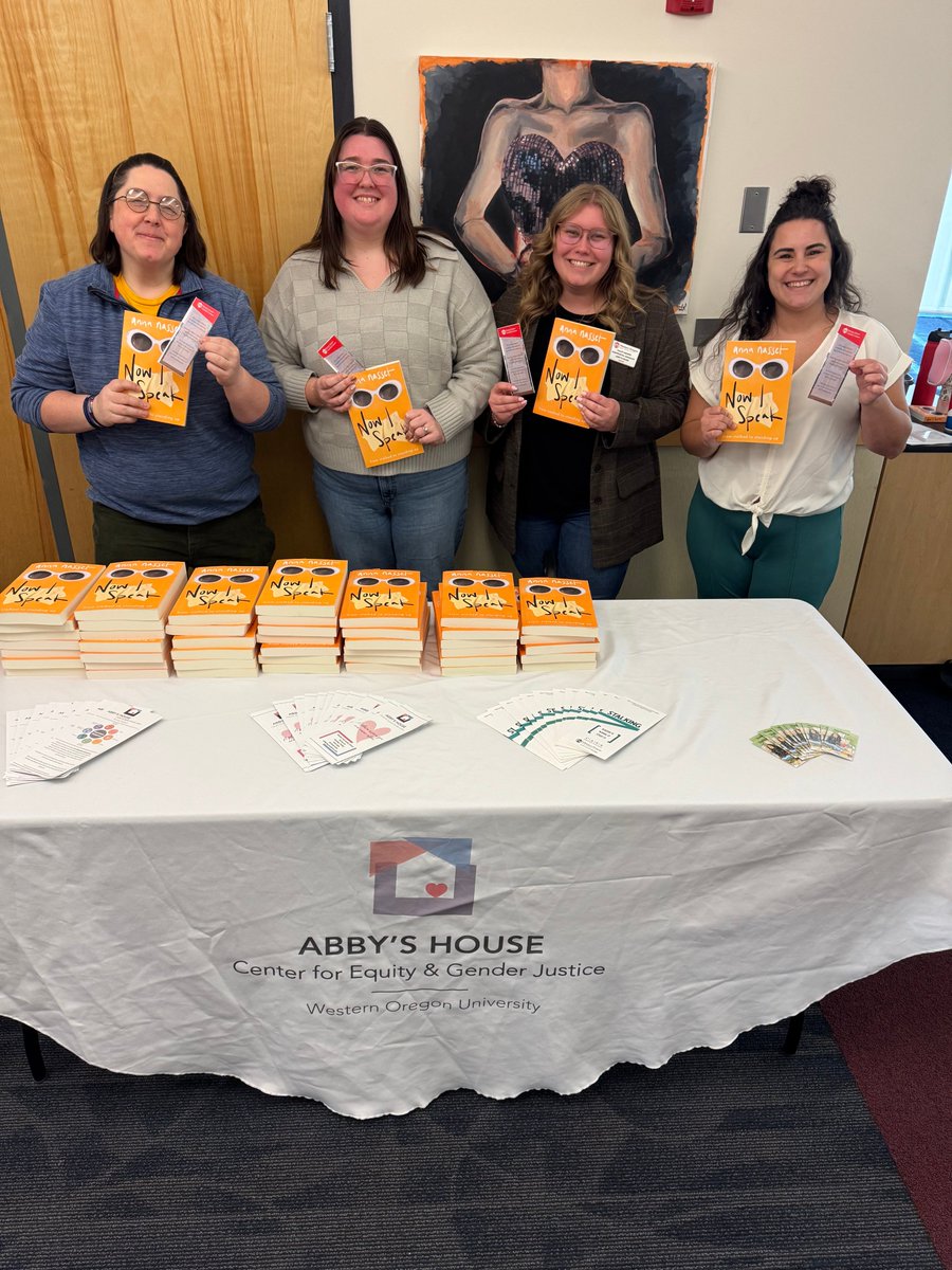 Hamersly Library, Western Oregon University tweet media