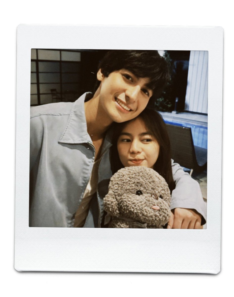 abellumes's tweet image. love exists because they exist and they’re so full of it :(