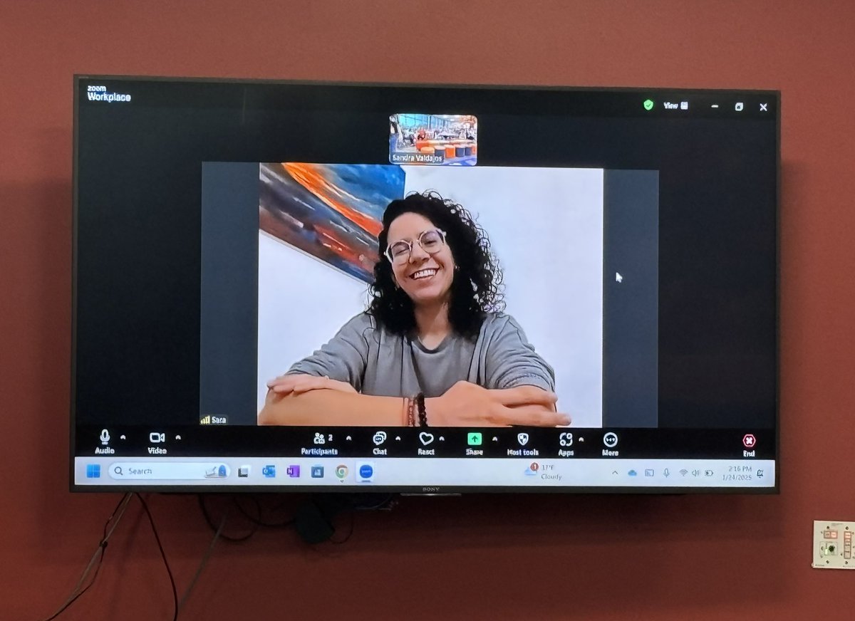 The incredible <a href="/SValdajos/">Sandra Valdajos</a> hosts a pro learning session on virtual field trips… including a Mystery Skype from Australia!  #TeachInDavis #uted #TeachersLeading