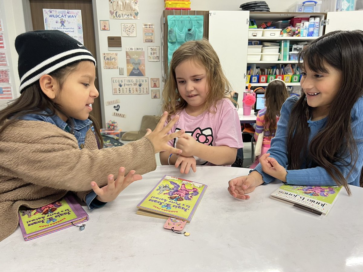 MrsJohnson_LLE's tweet photo. Started a book club with these #FabulousFirsties who have excelled in reading in 1st Grade! They chose the book to read and are leading the discussions as we read 2 chapters each time we meet! So excited to try something new and see what books we read! @HumbleISD_LLE @HumbleISD https://t.co/W15XRjI8o6