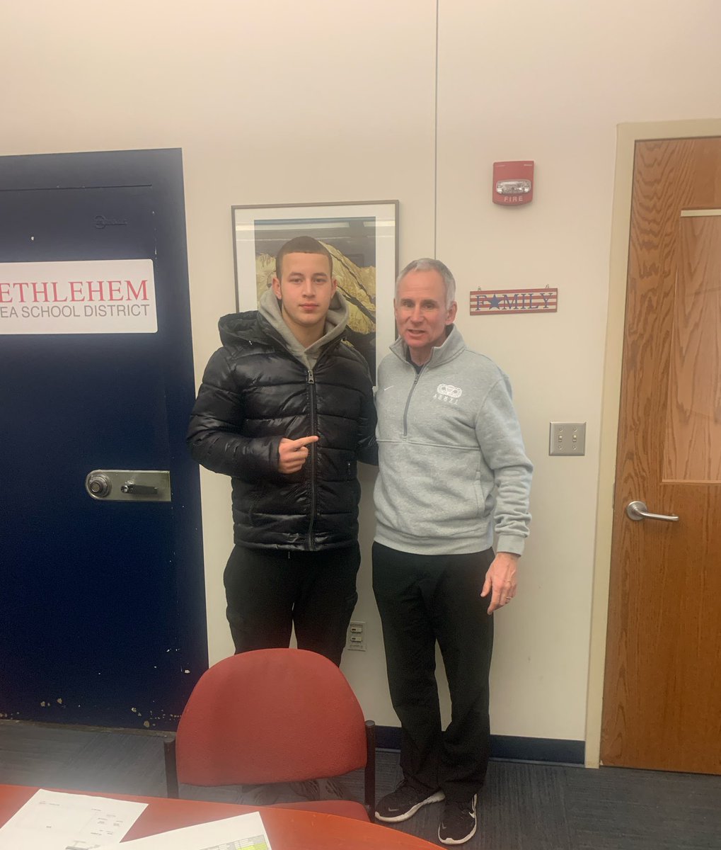 Had great conversations with <a href="/CoachJohnLoose/">John Loose</a> , Thanks so much for your time… Go Army ‼️<a href="/ArmyWP_Football/">Army Football</a>
