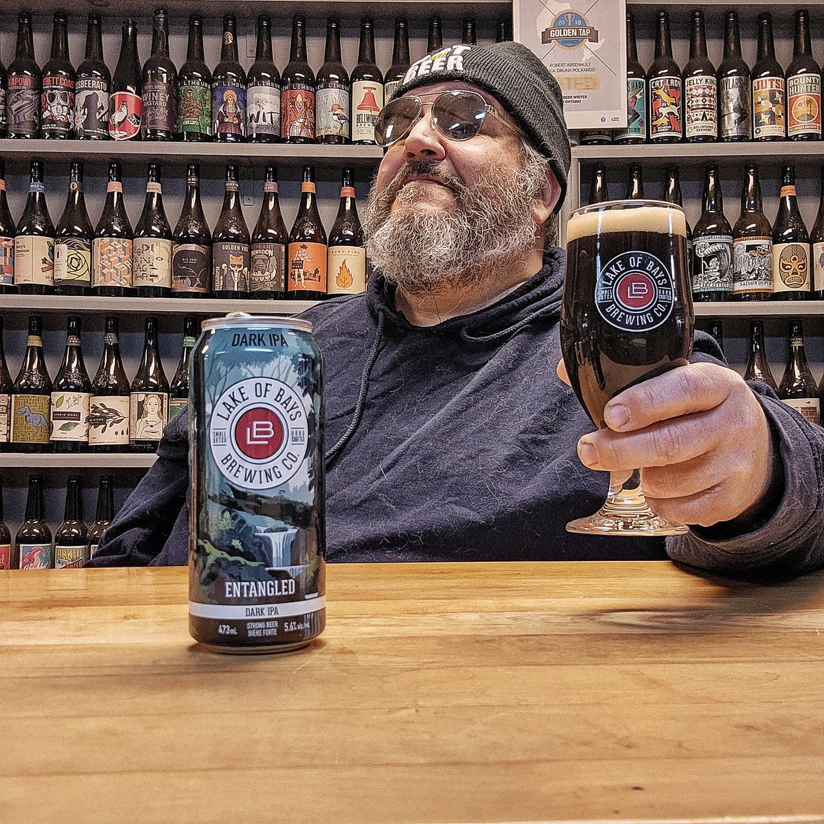 A little Friday indulgence on tonight's Pints with Polk...I deserve it, I think...
<a href="/lb_brewing/">Lake of Bays Brewing</a> Entangled Dark IPA pouring now : youtu.be/aO8wqQV3kAA?si…