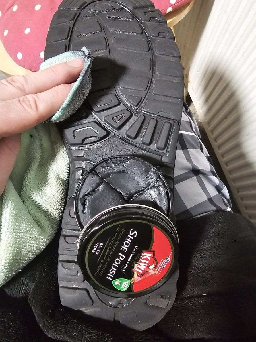 Dan Conlon tweet media