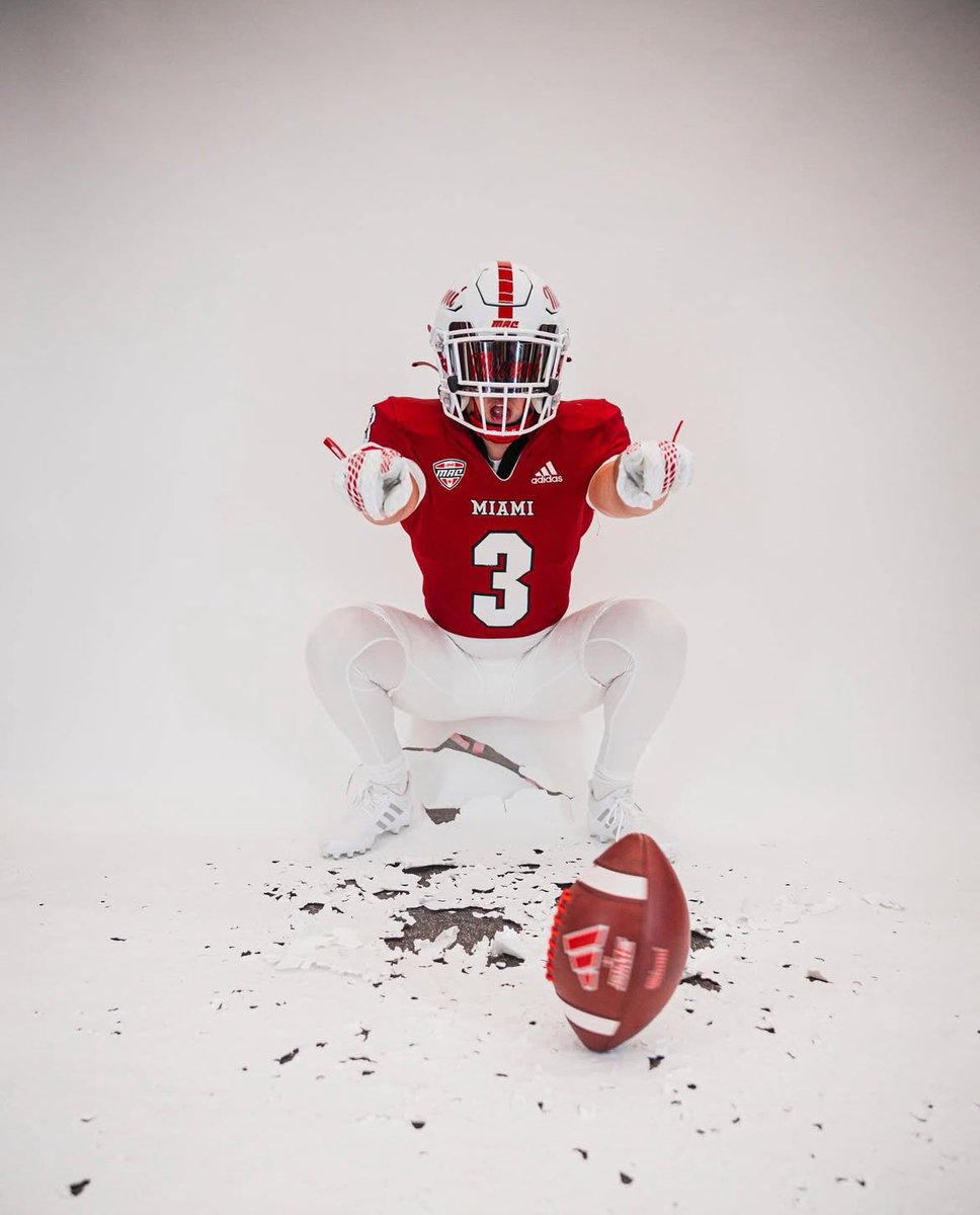 LennoxLemon1's tweet photo. Blessed to receive my 10th D1 Offer from Miami Ohio University ❤️🤍
@CoachShanefelt @MTigerFB @AllenTrieu @CoachNMoore @DBCoachWhite https://t.co/uWzw2MVyHP