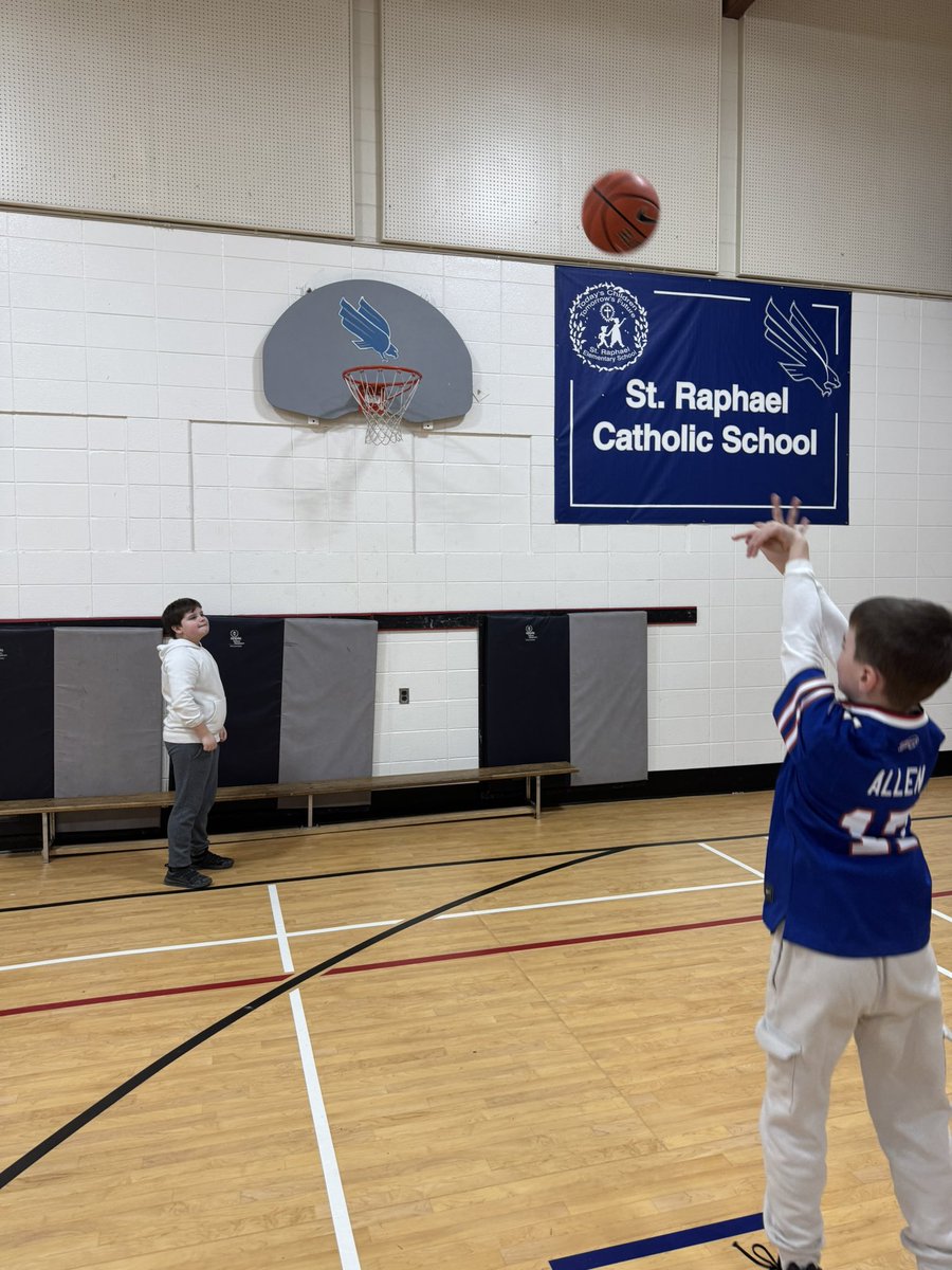 Ms. S. Cornacchia (@cornacchias) on Twitter photo So proud of all the competitors for the Knights of Columbus Free Throw competition!! <a href="/ADayatStRaphs/">St. Raphael School</a> ๐ So proud of all the competitors for the Knights of Columbus Free Throw competition!! <a href="/ADayatStRaphs/">St. Raphael School</a> ๐