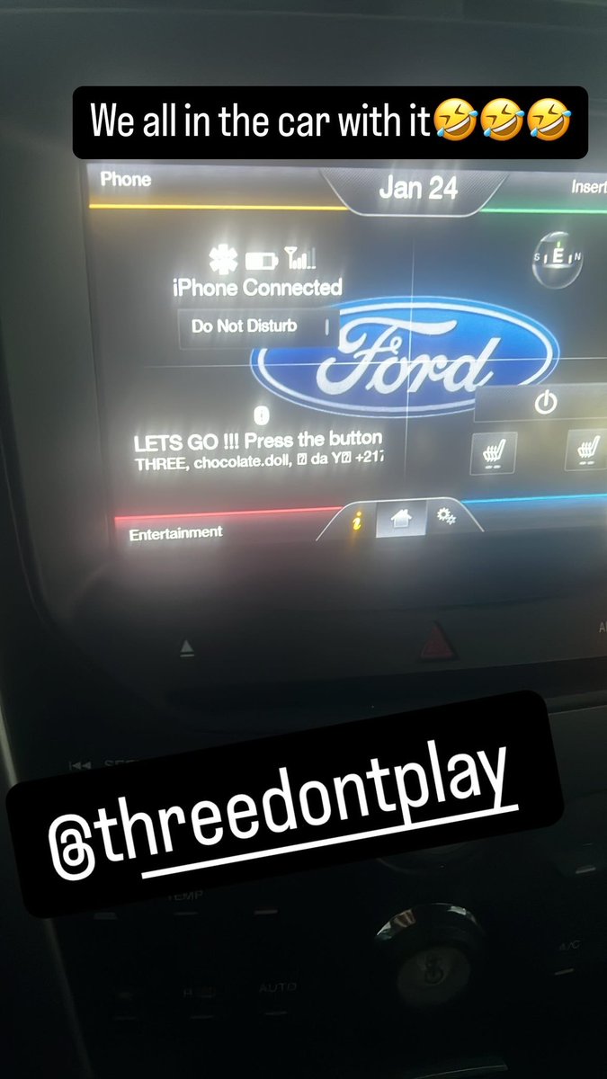 His_TeeBabii's tweet photo. @3_thehotestt Ain’t bouta miss nothing‼️‼️🤣 https://t.co/kQwKr4R2Qs