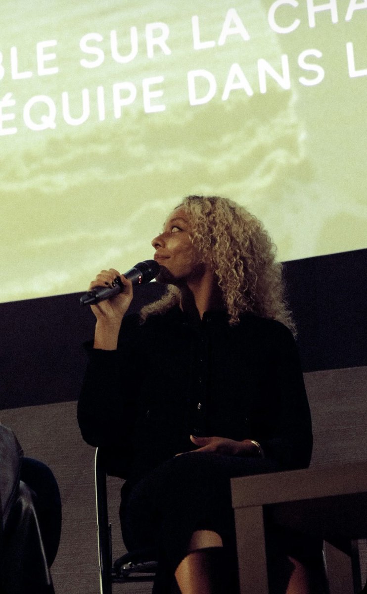 📍<a href="/maxlinderpano/">Max Linder Panorama</a> 

FOCUS plonge au cœur des trajectoires d'athlètes féminines de haut niveau, explorant des enjeux humains profonds: santé mentale, récits personnels et défis intimes, bien au-delà de leurs performances sportives.