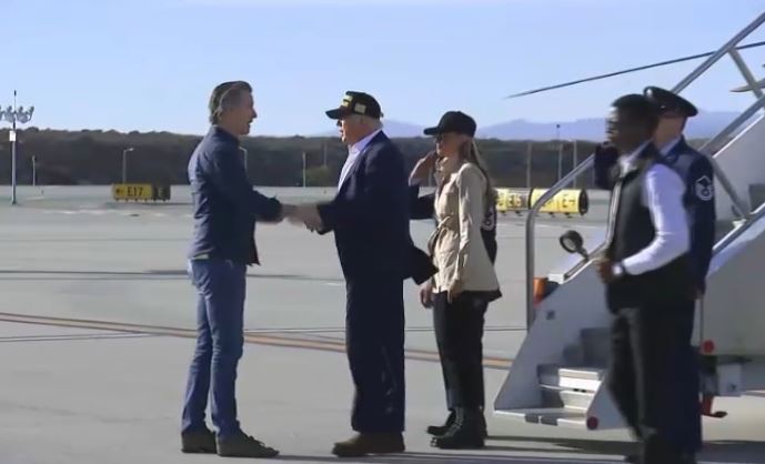 Janelle Wang (@janellewang) on Twitter photo RIGHT NOW: President Trump meeting with Governor Newsom in LA and touring the wildfire devastation.
bit.ly/4awdD2J
<a href="/nbcbayarea/">NBC Bay Area</a> RIGHT NOW: President Trump meeting with Governor Newsom in LA and touring the wildfire devastation.
bit.ly/4awdD2J
<a href="/nbcbayarea/">NBC Bay Area</a>
