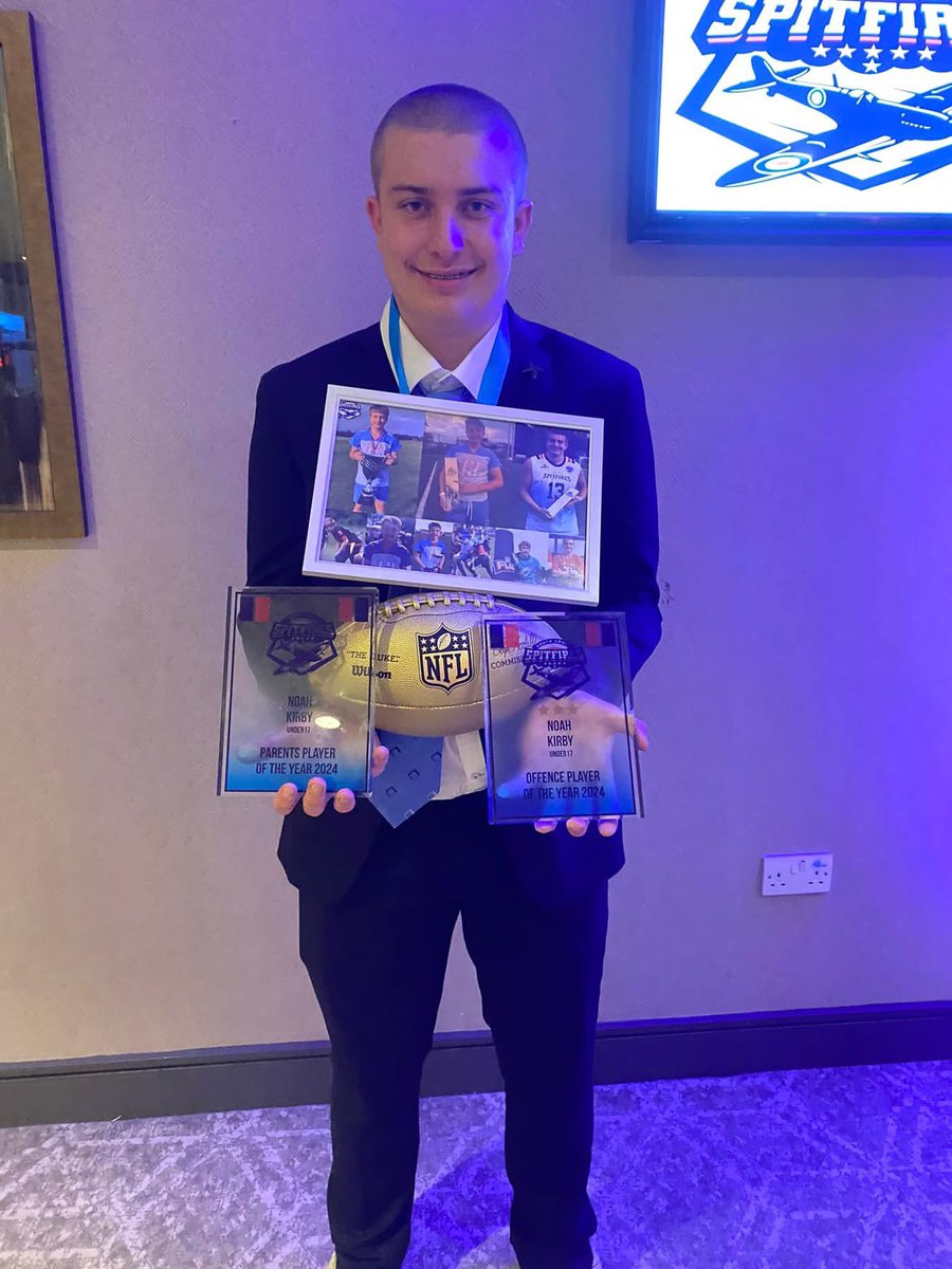 simonpfc's tweet image. That is one heck of a youth flag football career.

3x national championships 
Multiple individual awards.

Proud of you, son