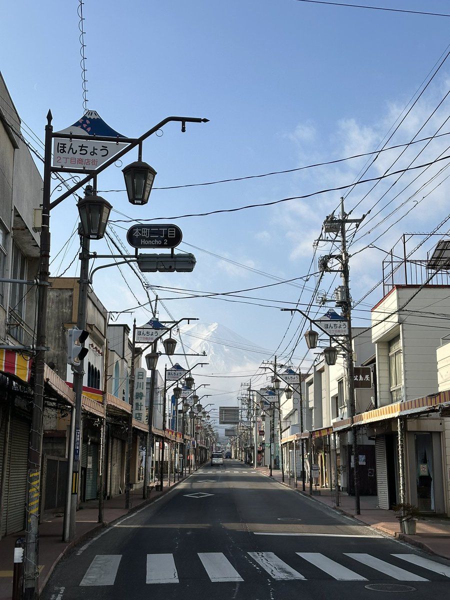 kit0918's tweet photo. 山梨県より富士山をお届けします https://t.co/zNUBZPHmpV