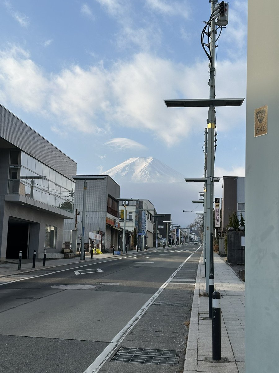 kit0918's tweet photo. 山梨県より富士山をお届けします https://t.co/zNUBZPHmpV