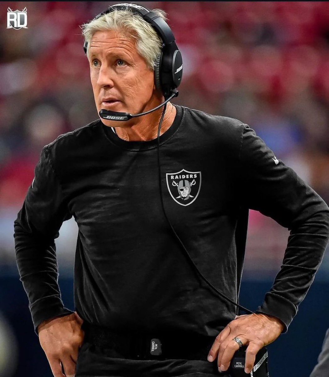 RN_GolfClub's tweet photo. #RaiderNation Welcome to Vegas Coach Carroll!! 🔥 🔥 🔥 #Raiders https://t.co/6PVtktFwrk