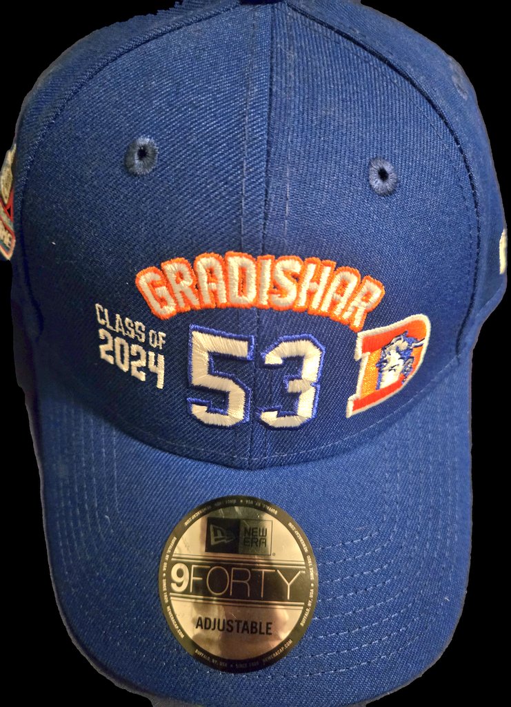 ronNcaphill's tweet photo. The one elusive #GradisharForPFHOF #PFHOF merchandise item that I was shut out from when it sold out months ago...
And then noticed last Saturday that it inexplicably was back in stock with only a few left.
💥 Life is good 💥,
🫡 #BroncosCountry 🫡. https://t.co/gLuxwCUkyc