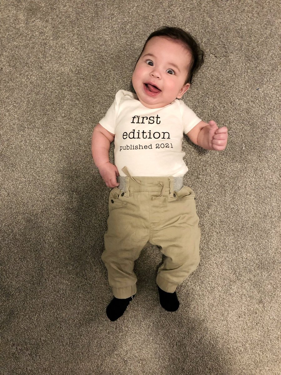 Survived my first week back from maternity leave—complete with some classic Friday afternoon breaking news 😅 Here’s to new routines with our second edition baby (and a throwback of our first edition baby) 💙💙