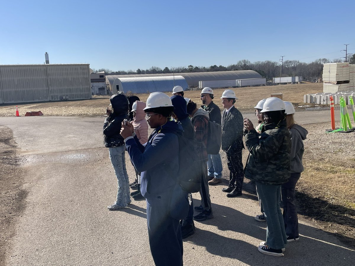 Center for Environmental Studies & Sustainability tweet media