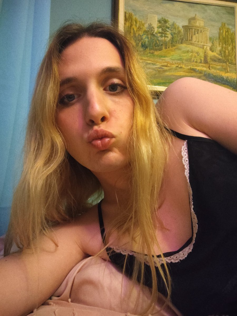 nashwaak cis (@cummycamshot) on Twitter photo 