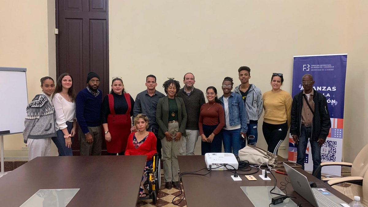 Concluyó curso “Escritura de artículos científicos: Aprendiendo a dominar el arte”,  impartido junto a la Dra.C. Silvia Pell, en la Escuela de Invierno 2025, Universidad de La Habana. Experiencia espectacular de aprendizaje colectivo. Gracias muchachos!