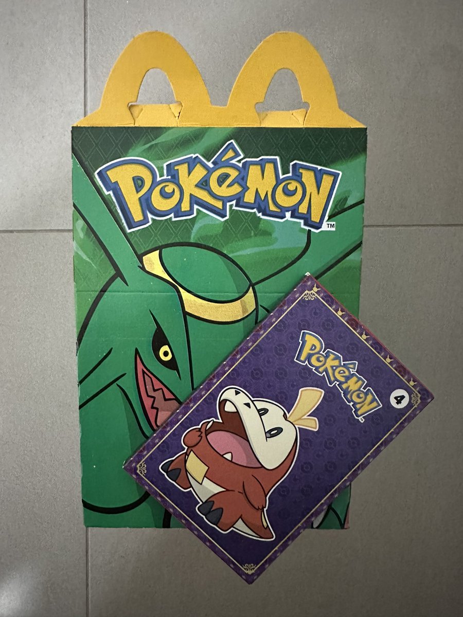 spikeyREK's tweet photo. @McDonalds @Pokemon @PokemonTCG Ordered a happy meal today and when I opened it at home, I was disappointed to see I got old @PokemonTCG cards from 2023! https://t.co/Wi35TwerQN