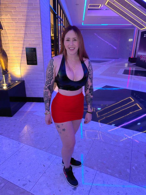 Watch SubGirl0831's leaked NSFW photo on TwXstars