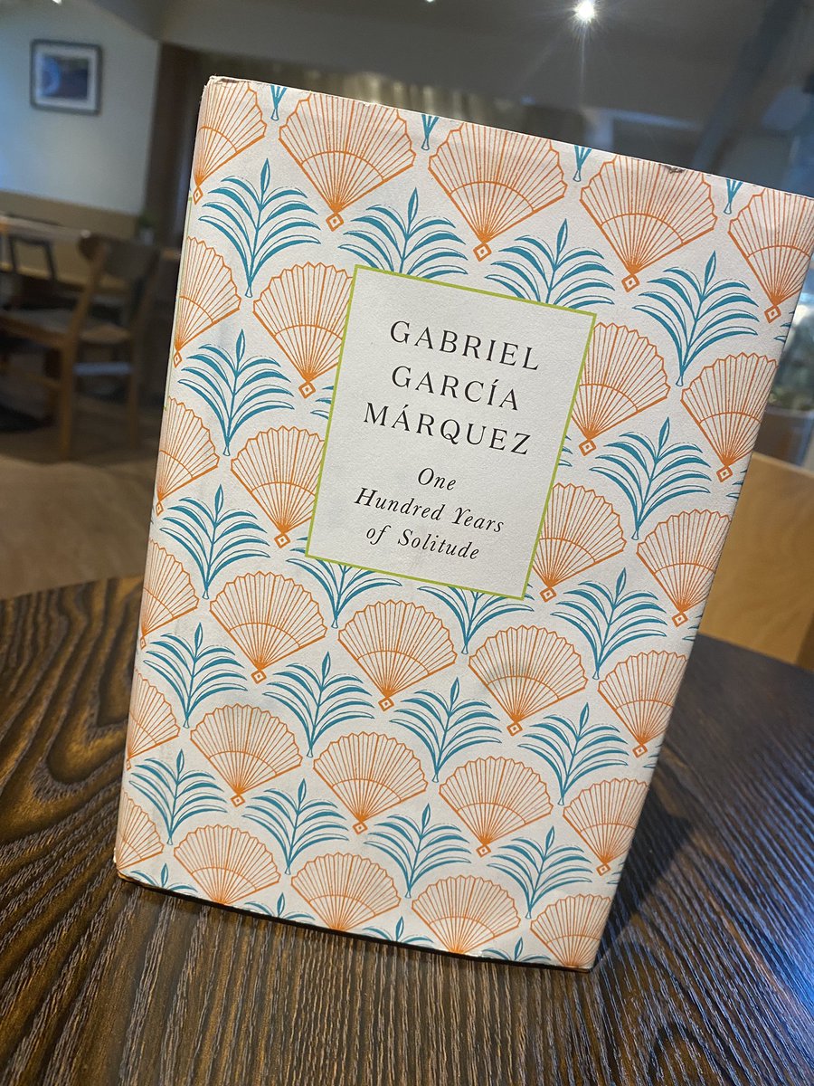 readersflow's tweet photo. A beautiful morning, a beautiful (yet slightly confusing) story.
#saturdaymorning #bookstagram #booktwt #100yearsofsolitude https://t.co/0Sx291Sagf