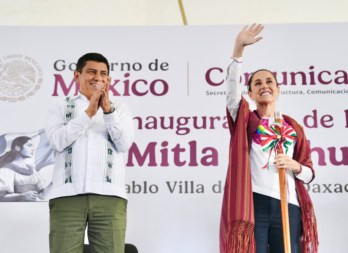 Salomón Jara Cruz (@salomonj) on Twitter photo Gracias a nuestra Presidenta <a href="/Claudiashein/">Claudia Sheinbaum Pardo</a>, la Carretera Mitla - Tehuantepec es una realidad. La #PrimaveraOaxaqueña reconoce su compromiso y su amor por nuestros pueblos, para culminar esta gran obra que contribuye a consolidar a nuestro estado como un nuevo motor de desarrollo. Gracias a nuestra Presidenta <a href="/Claudiashein/">Claudia Sheinbaum Pardo</a>, la Carretera Mitla - Tehuantepec es una realidad. La #PrimaveraOaxaqueña reconoce su compromiso y su amor por nuestros pueblos, para culminar esta gran obra que contribuye a consolidar a nuestro estado como un nuevo motor de desarrollo.