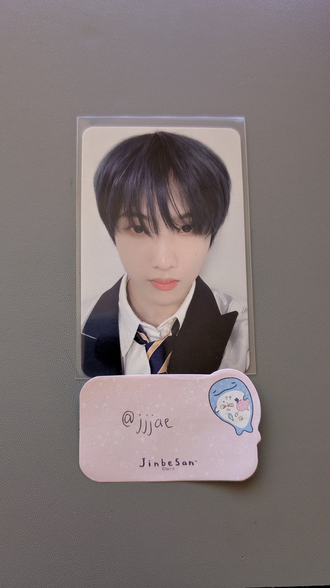 val 🐳 tweet media