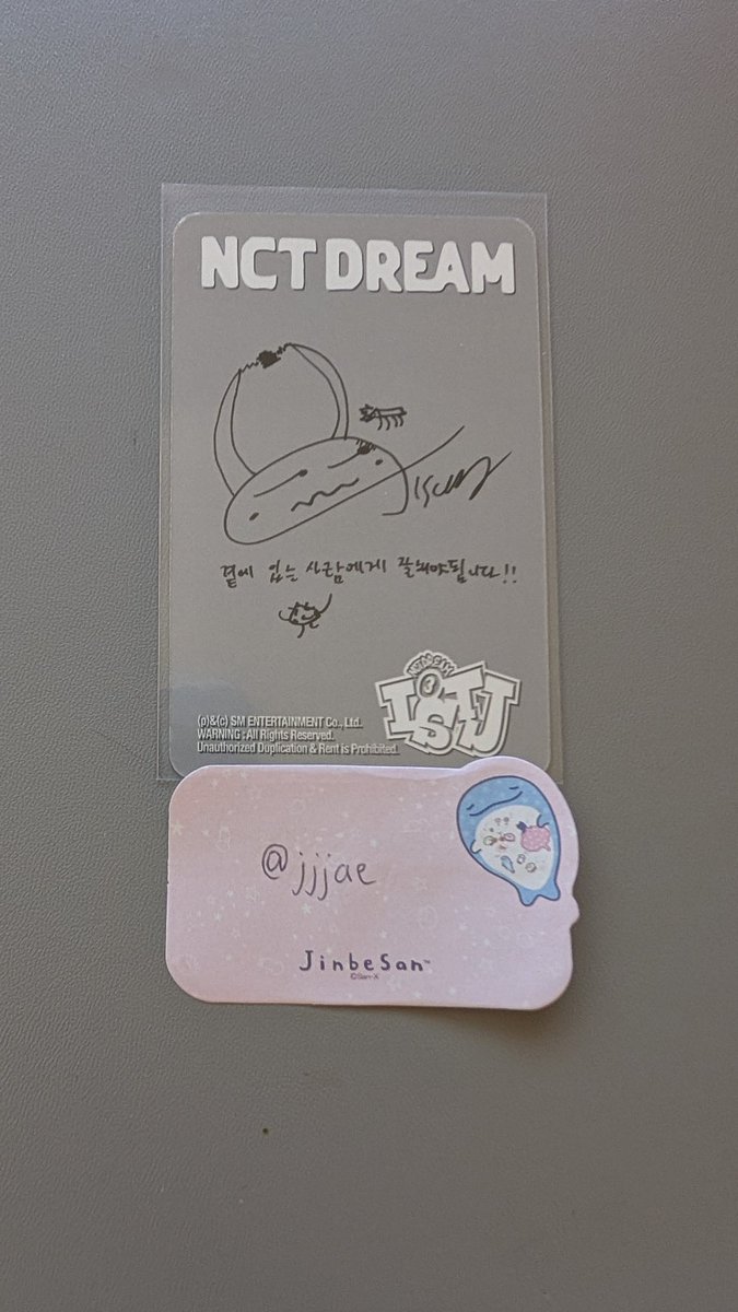 val 🐳 tweet media